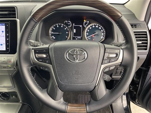 Toyota LAND CRUISER PRADO 2023 7844272-1