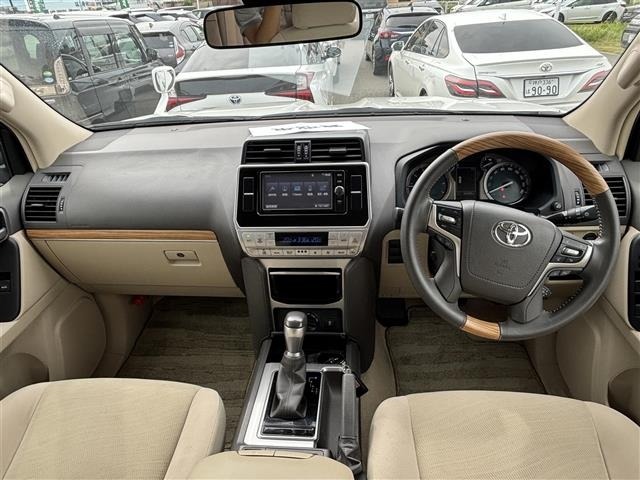 Toyota LAND CRUISER PRADO 2018 7844294-14