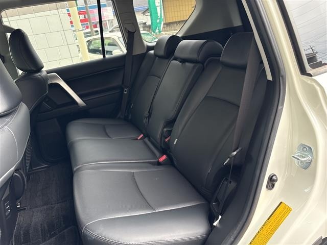 Toyota LAND CRUISER PRADO 2020 7844302-7