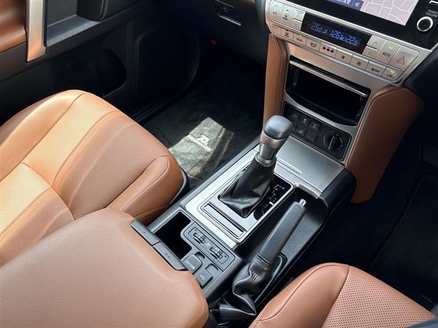 Toyota LAND CRUISER PRADO 2021 7844304-9