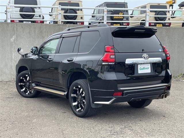 Toyota LAND CRUISER PRADO 2017 7844306-13