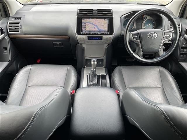 Toyota LAND CRUISER PRADO 2017 7844306-14
