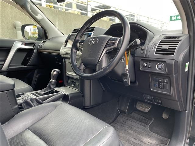 Toyota LAND CRUISER PRADO 2017 7844306-22