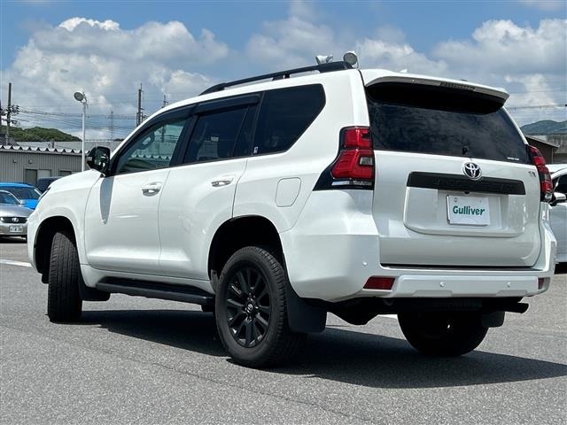 Toyota LAND CRUISER PRADO 2023 7844315-13