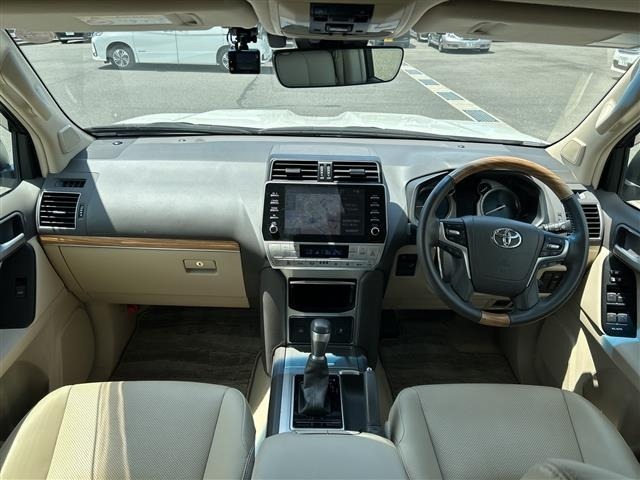 Toyota LAND CRUISER PRADO 2023 7844315-14