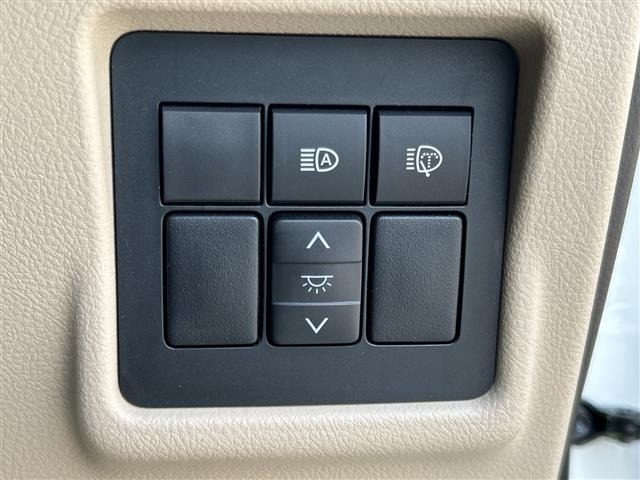 Toyota LAND CRUISER PRADO 2023 7844315-9