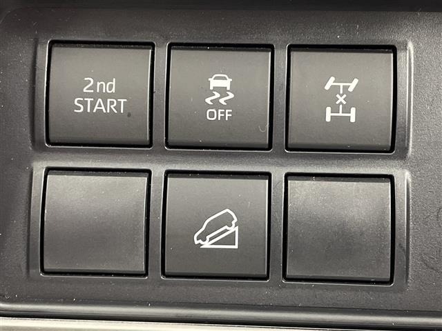 Toyota LAND CRUISER PRADO 2023 7844319-12