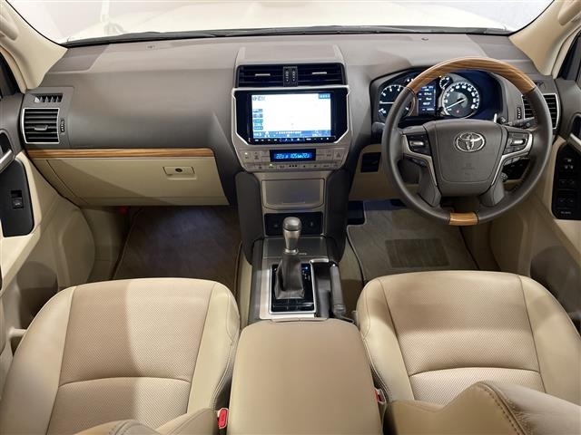 Toyota LAND CRUISER PRADO 2023 7844328-14