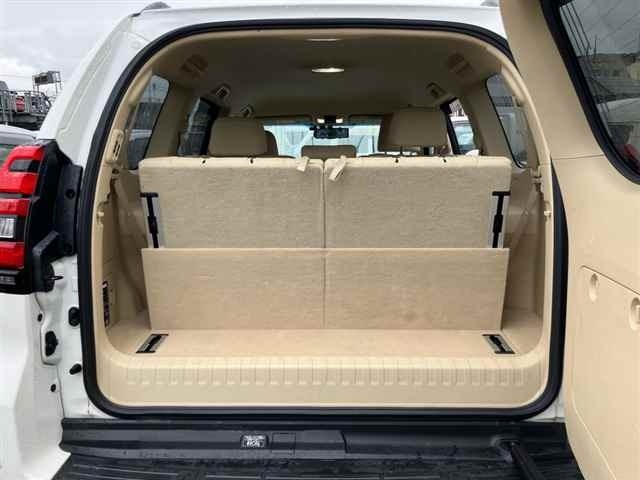 Toyota LAND CRUISER PRADO 2015 7844336-10