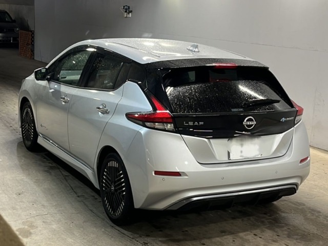 Nissan LEAF 2024 7841152-1