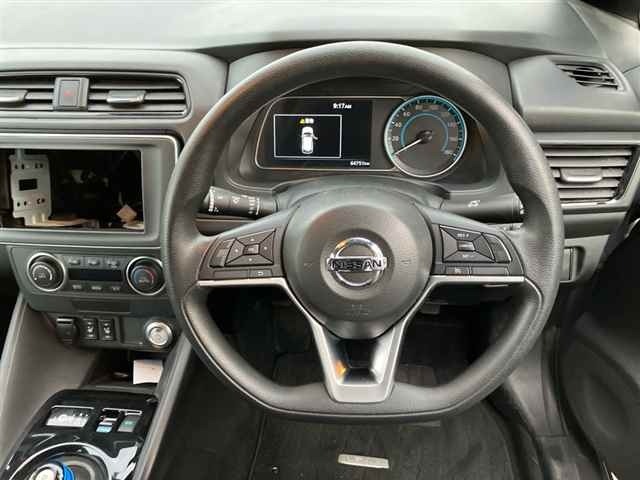 Nissan LEAF 2021 7841336-3