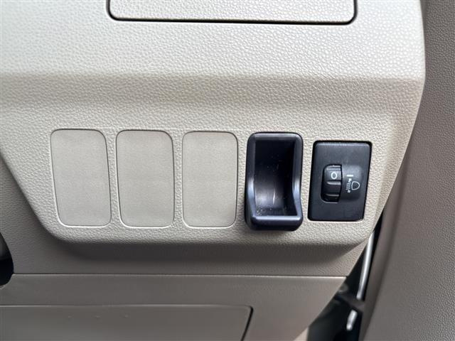 Daihatsu MIRA 2011 7841036-8