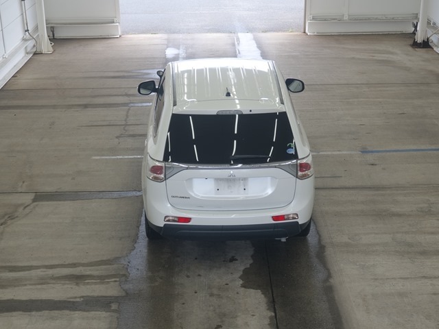 Mitsubishi OUTLANDER 2013 7843090-3