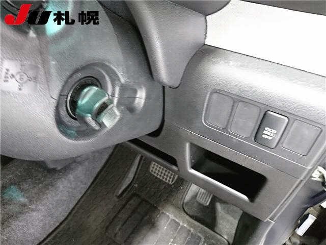 Toyota PIXIS SPACE 2013 7835955-4