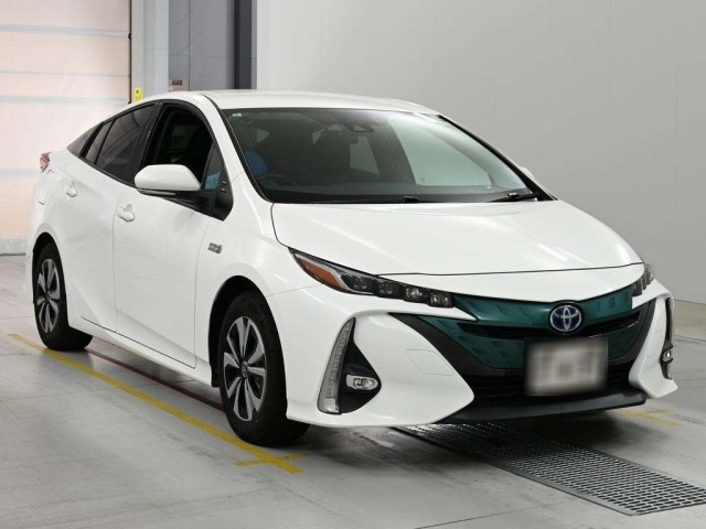 Toyota PRIUS PHV 2017 7838699-5