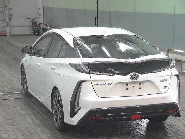 Toyota PRIUS PHV 2022 7838718-1