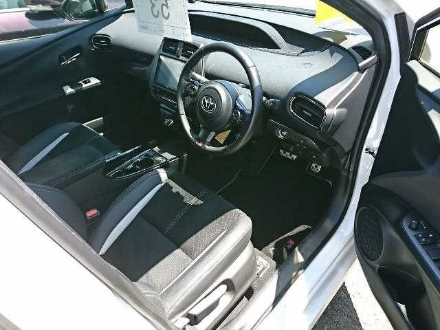 Toyota PRIUS PHV 2022 7838718-3