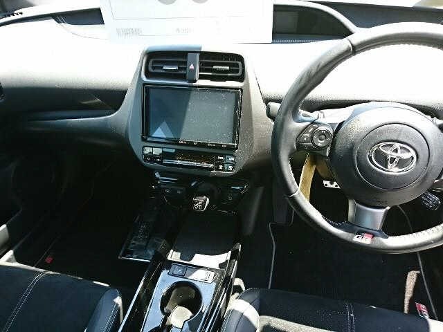 Toyota PRIUS PHV 2022 7838718-6