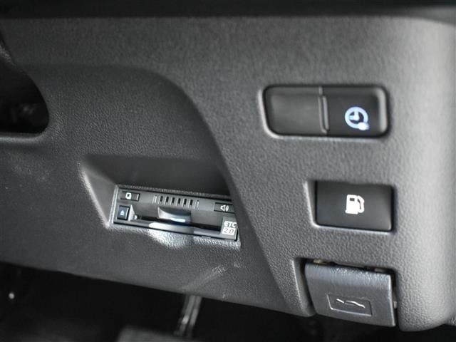 Toyota PRIUS PHV 2021 7838908-10