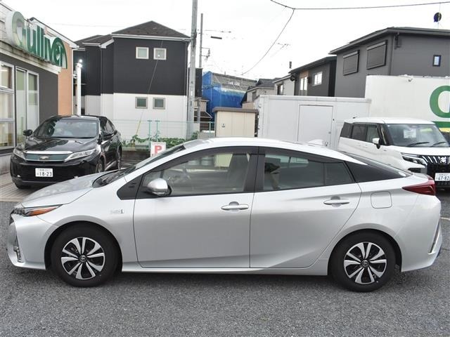 Toyota PRIUS PHV 2021 7838908-18