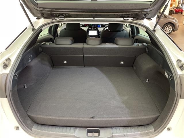 Toyota PRIUS PHV 2021 7838909-12