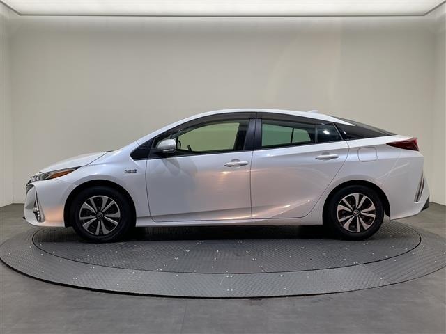 Toyota PRIUS PHV 2021 7838909-4