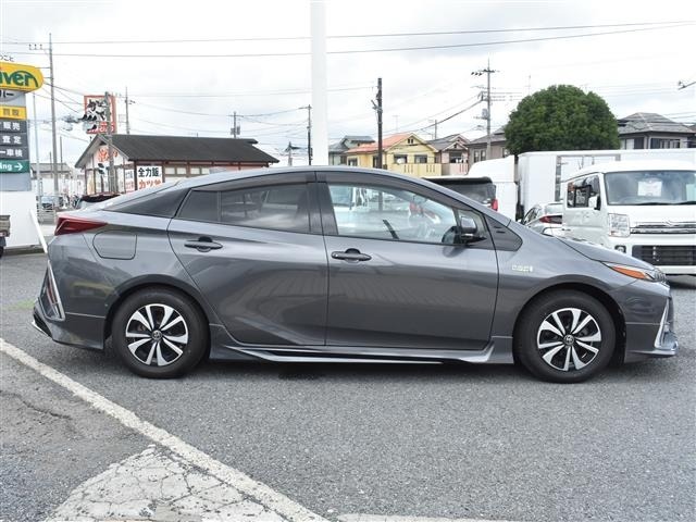 Toyota PRIUS PHV 2017 7838911-18