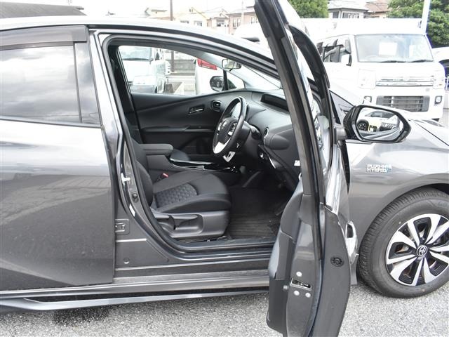 Toyota PRIUS PHV 2017 7838911-20