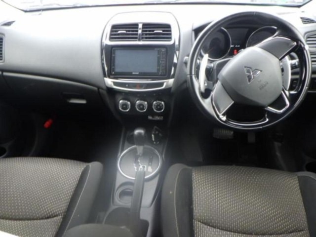 Mitsubishi RVR 2015 7842745-3