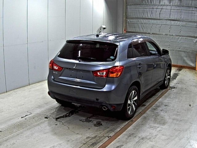 Mitsubishi RVR 2015 7842745-5
