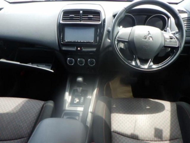 Mitsubishi RVR 2018 7842760-3