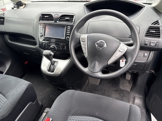 Nissan SERENA 2011 7840953-4