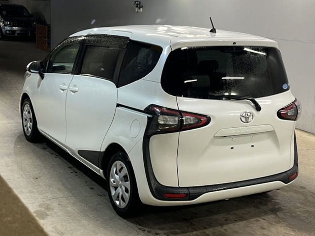 Toyota SIENTA 2017 7834622-1