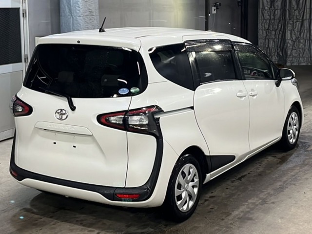 Toyota SIENTA 2017 7834622-5