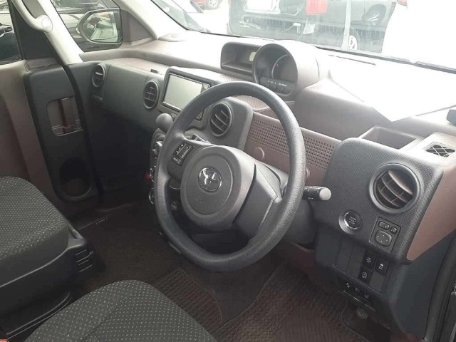 Toyota SPADE 2019 7839499-9