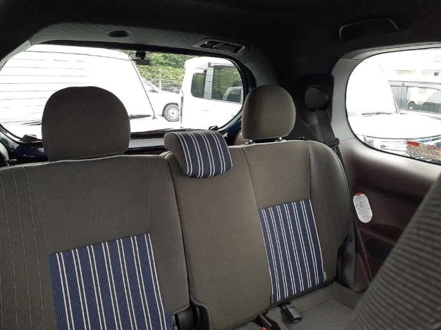 Toyota SPADE 2017 7839504-11