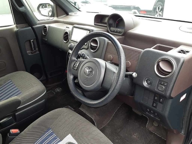 Toyota SPADE 2017 7839504-9