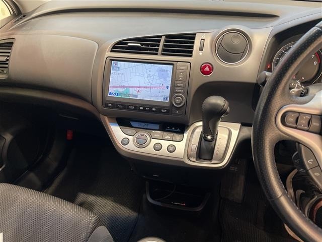 Honda STREAM 2012 7842208-11