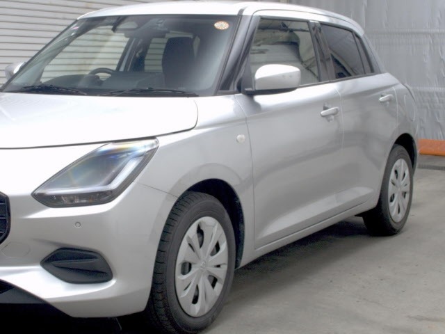 Suzuki SWIFT 2024 7838697-4