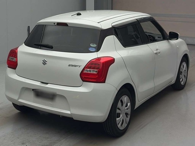 Suzuki SWIFT 2018 7838745-1