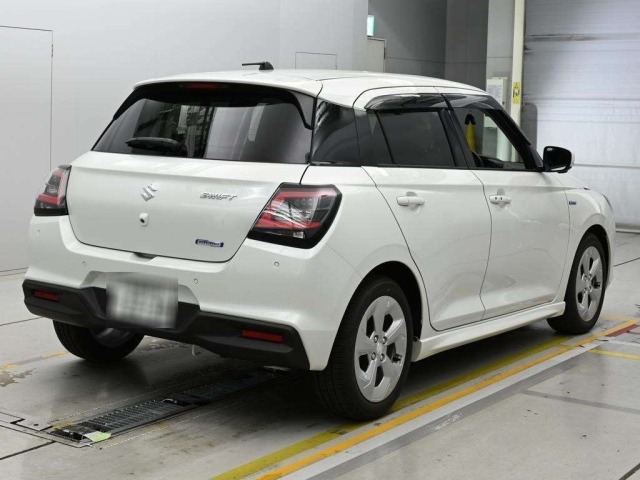 Suzuki SWIFT 2025 7838797-1