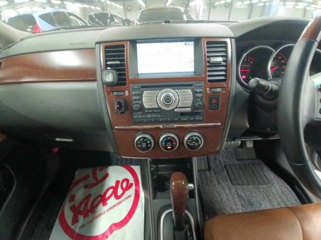 Nissan TIIDA 2007 7840669-11