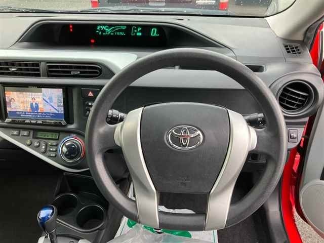 Toyota AQUA 2012 7850587-3