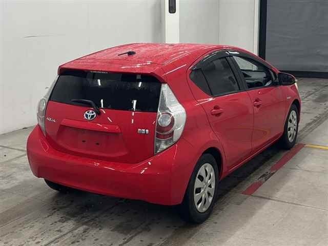 Toyota AQUA 2012 7850587-5