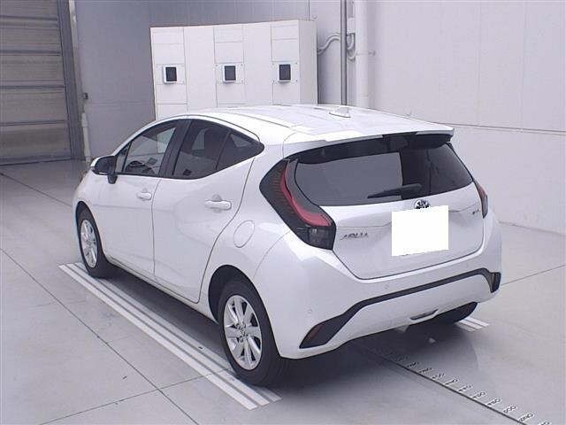 Toyota AQUA 2026 7850591-1