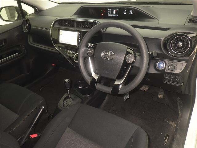 Toyota AQUA 2020 7850592-3