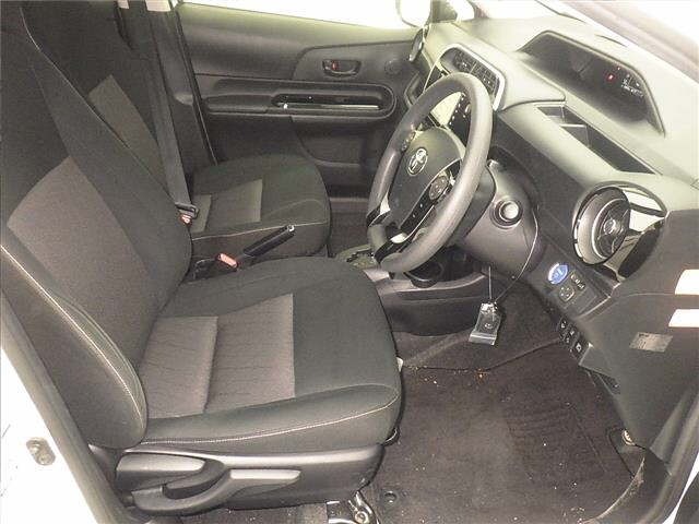 Toyota AQUA 2020 7850592-5