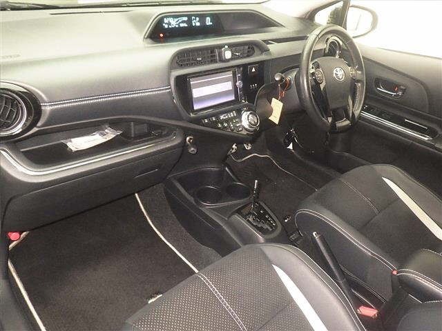 Toyota AQUA 2014 7850594-4