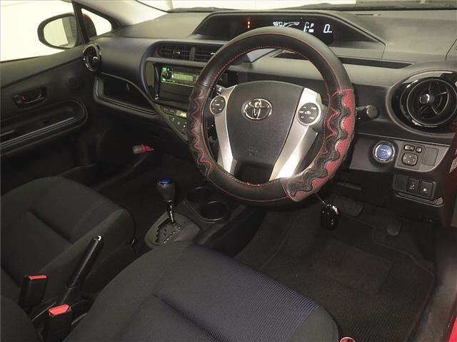 Toyota AQUA 2015 7850597-3