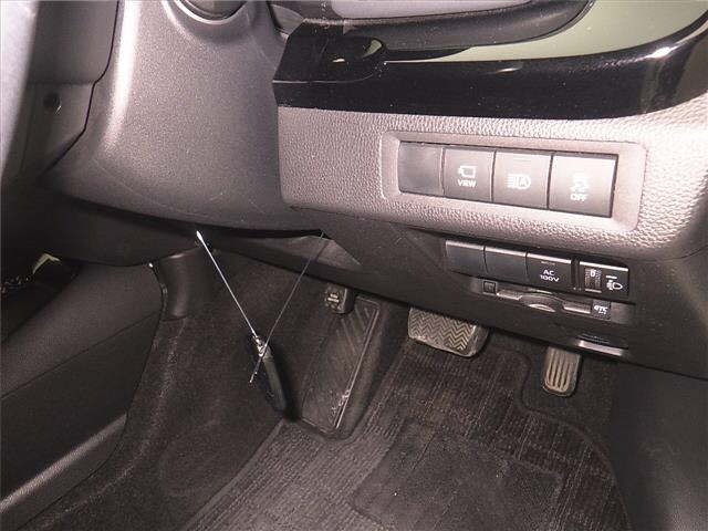 Toyota AQUA 2021 7850601-8